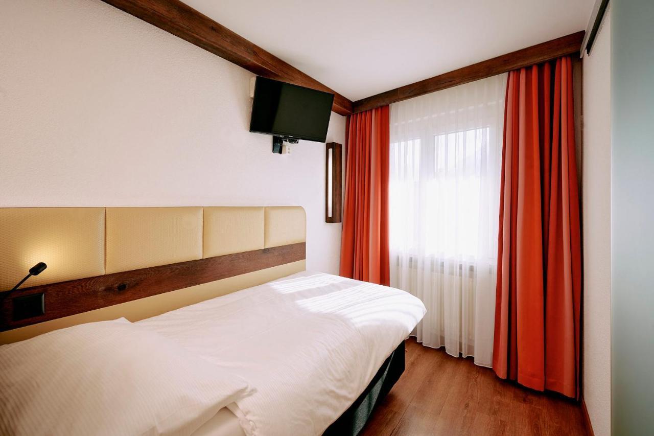 Elite Hotel Visp Exterior foto