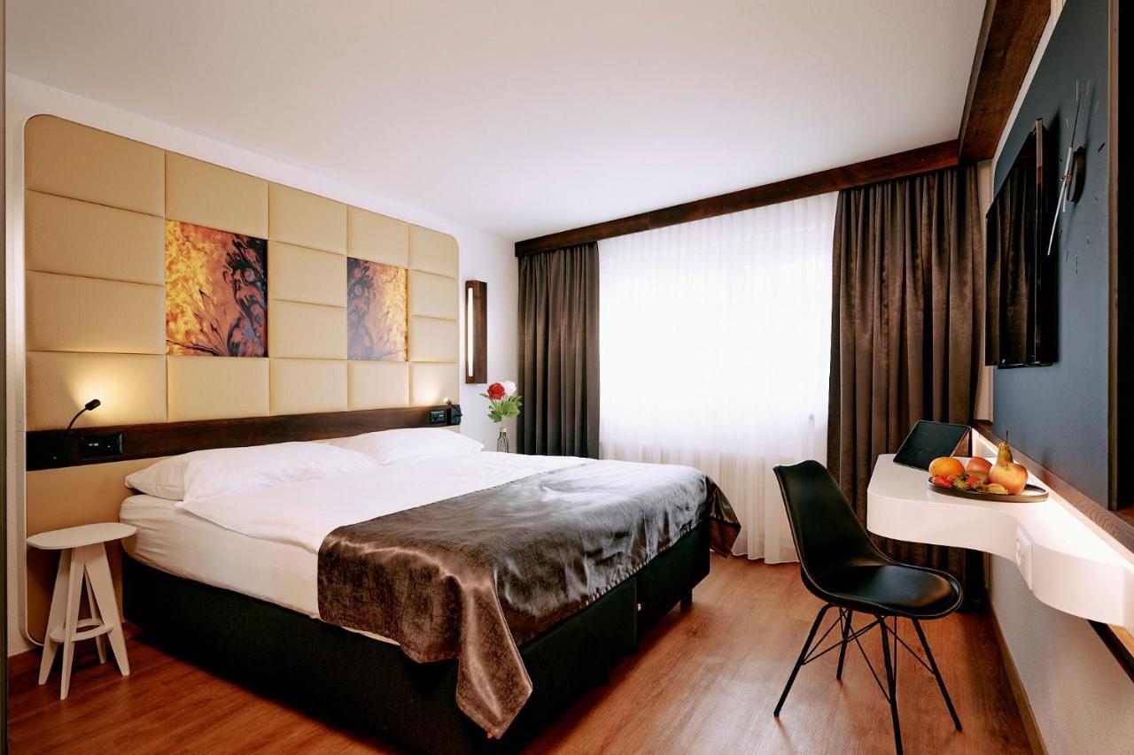 Elite Hotel Visp Exterior foto